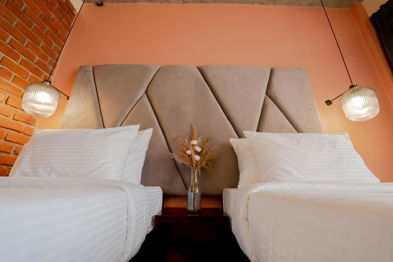 Limeshine - Airport Transit Hotels & Residences คาตุนายากา ภายนอก รูปภาพ