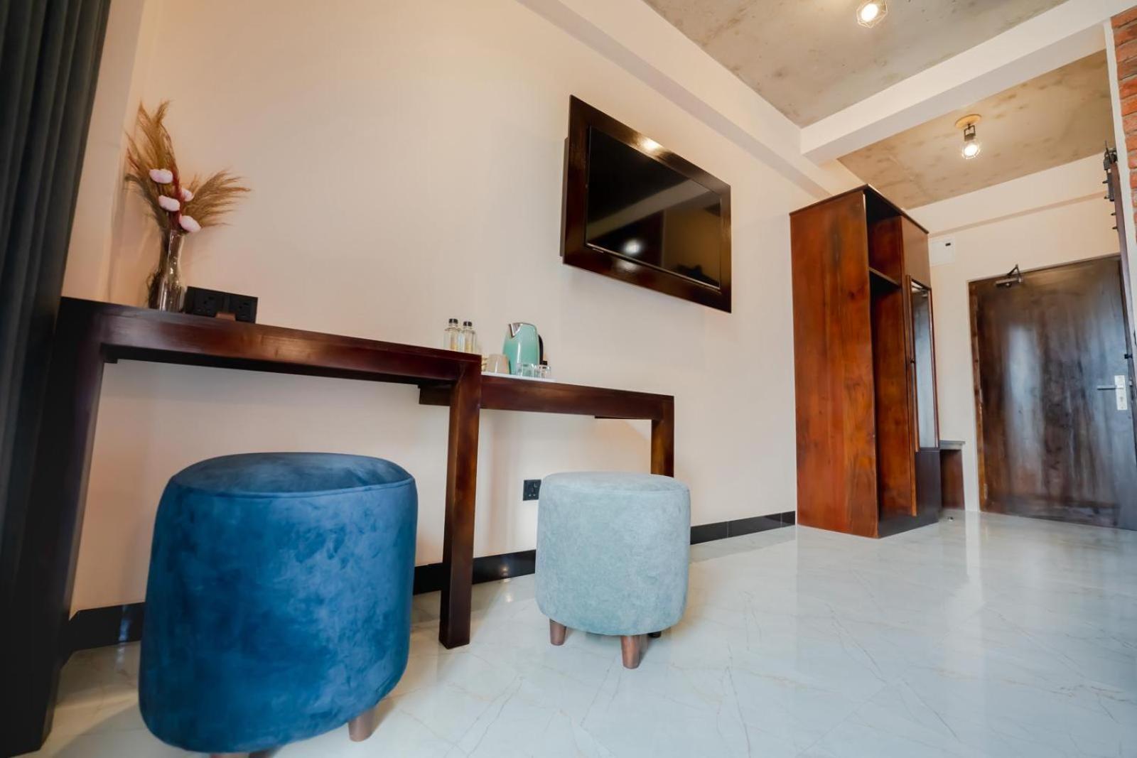 Limeshine - Airport Transit Hotels & Residences คาตุนายากา ภายนอก รูปภาพ