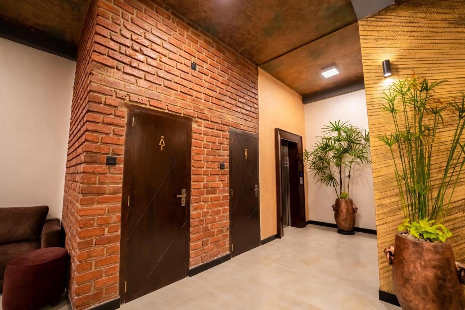Limeshine - Airport Transit Hotels & Residences คาตุนายากา ภายนอก รูปภาพ